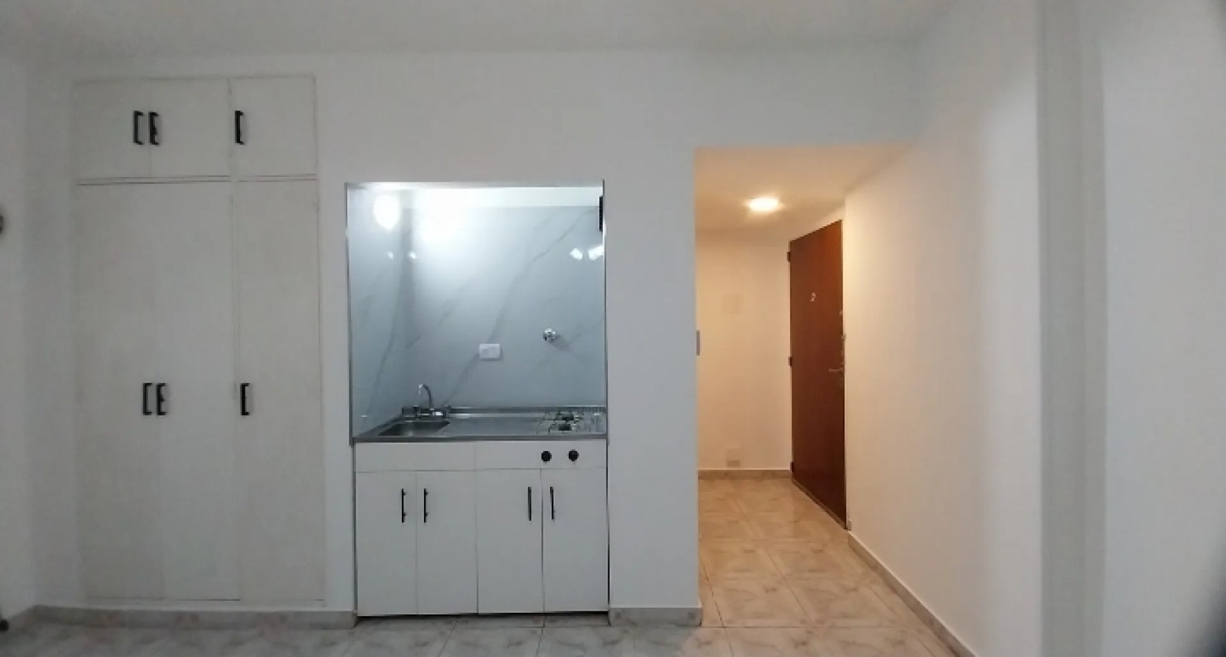 Sarmiento 1500, Venta 1 AMB NUEVO Frente Paseo La Plaza 