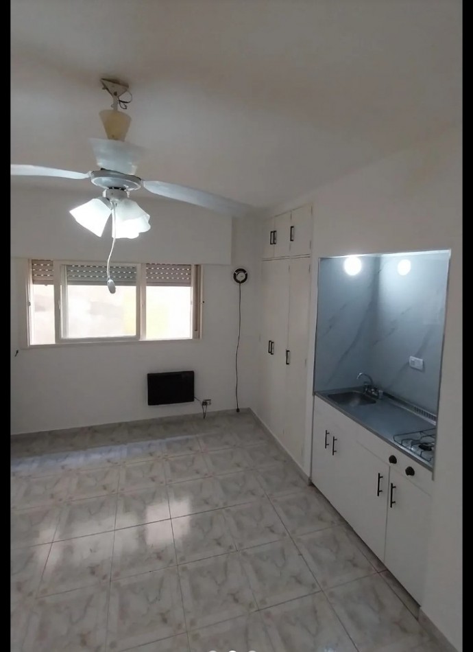 Sarmiento 1500, Venta 1 AMB NUEVO Frente Paseo La Plaza 