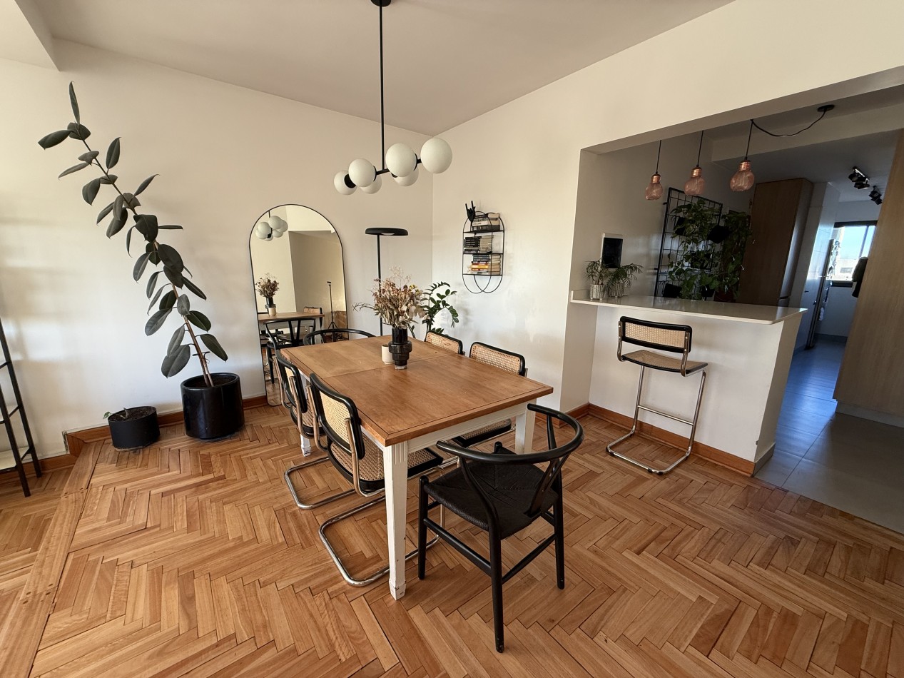 NAVARRO 4400, VENTA PISO DE CUATRO AMBIENTES CON COCHERA Y DEPENDENCIA