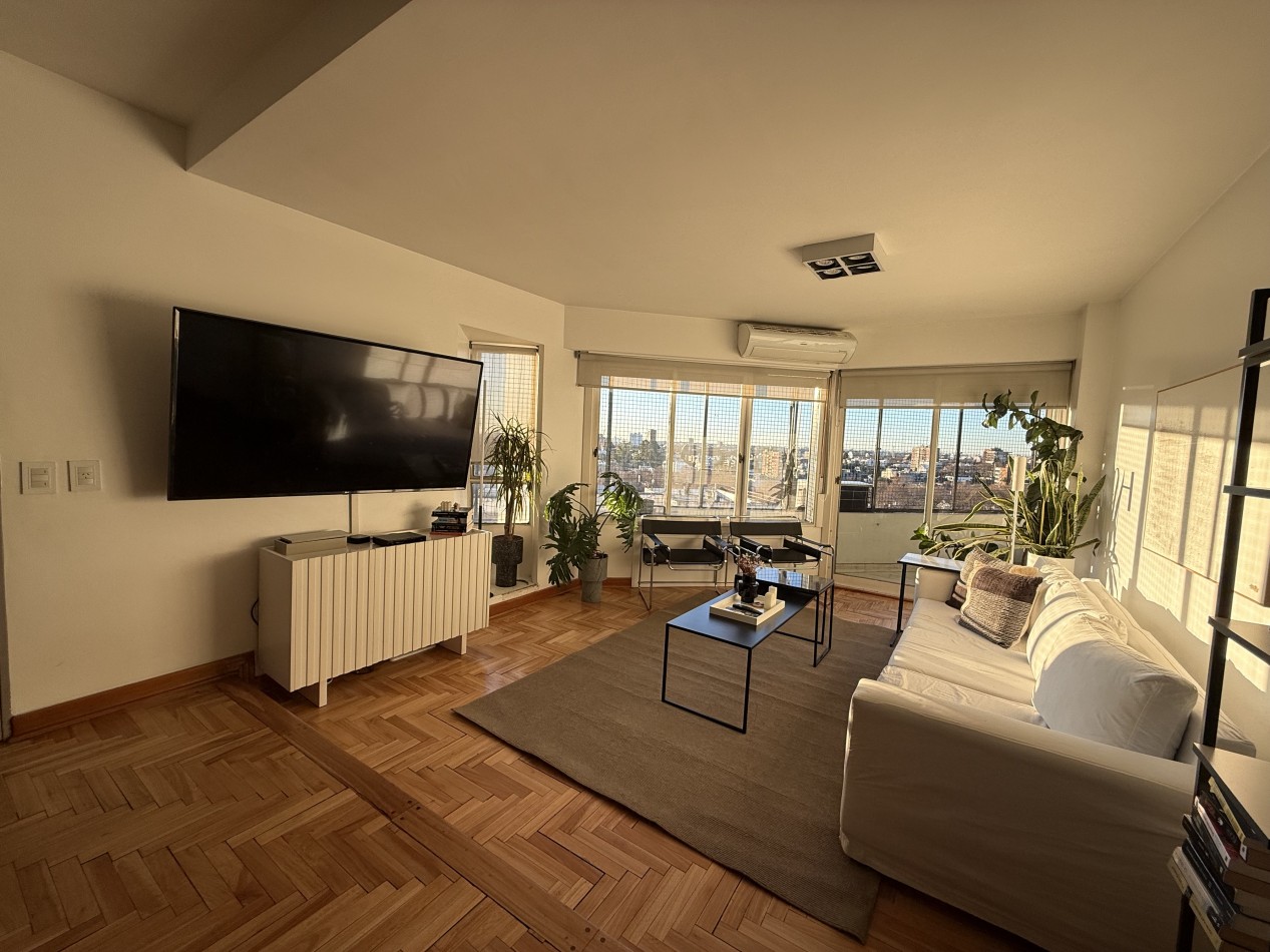 NAVARRO 4400, VENTA PISO DE CUATRO AMBIENTES CON COCHERA Y DEPENDENCIA