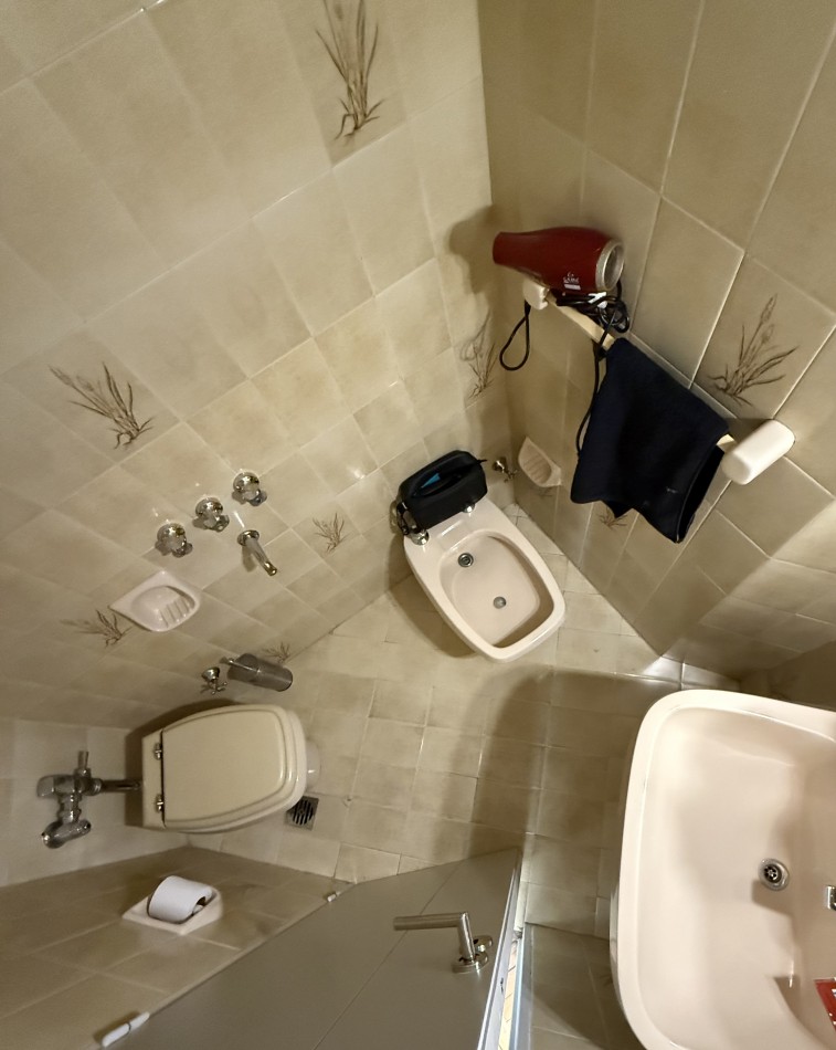 NAVARRO 4400, VENTA PISO DE CUATRO AMBIENTES CON COCHERA Y DEPENDENCIA