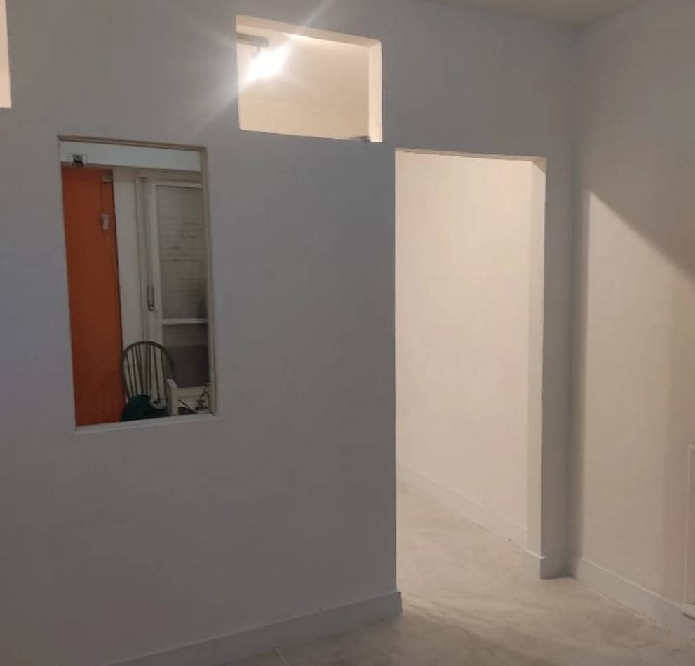 SARMIENTO 2200, Venta Monoambiente DIVIDIDO