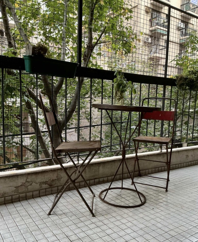 PAUNERO 2700, VENTA PISO DE CUATRO AMBIENTES CON DEP (Estilo)