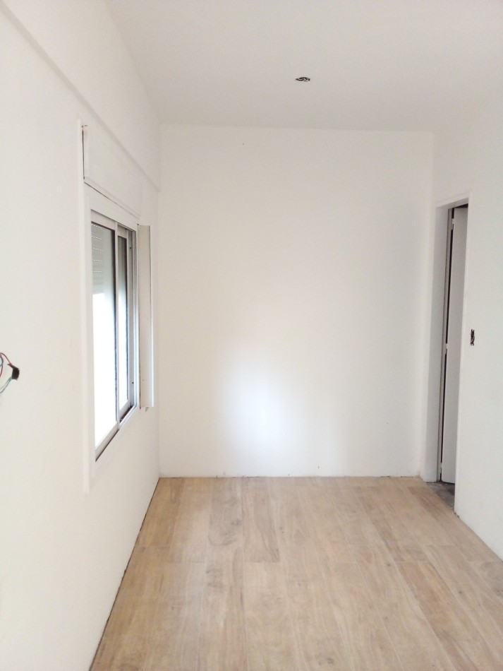 PERON 4100, Venta 2 AMB Apto Prof