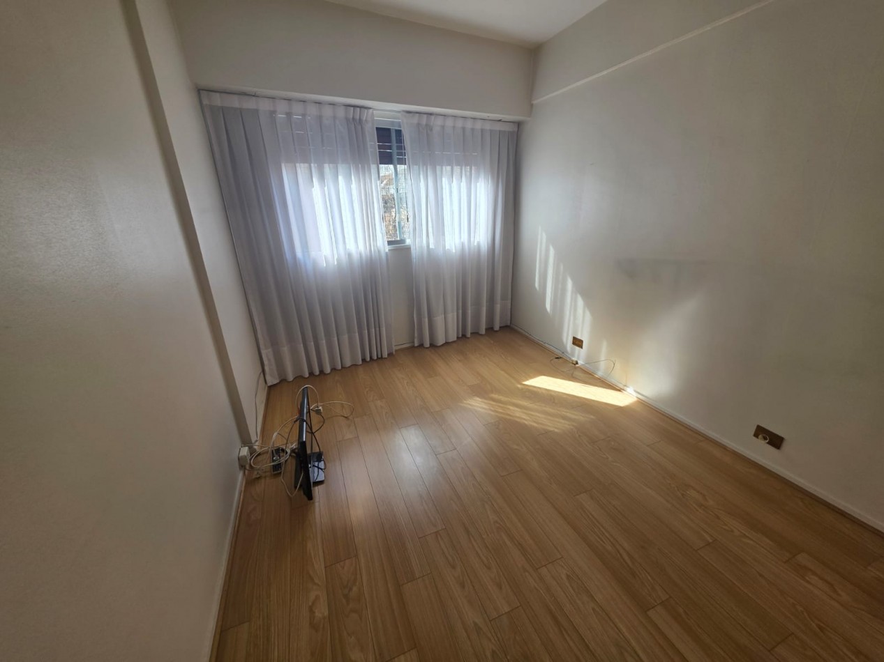 CABELLO 3800, VENTA DEPARTAMENTO DE DOS AMBIENTES 