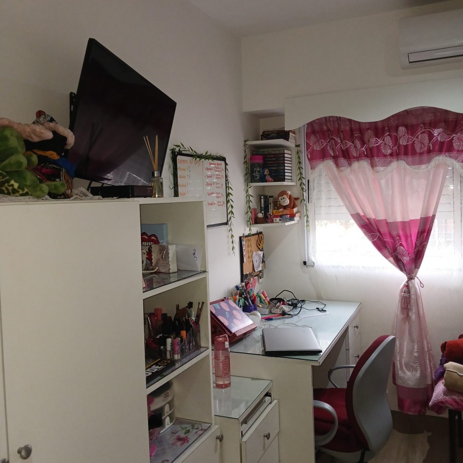 PASAJE GIBRALTAR 5400, VENTA PH DE TRES AMBIENTES