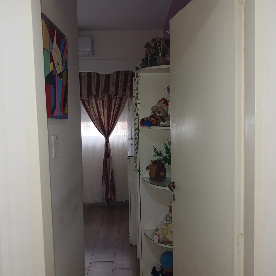 PASAJE GIBRALTAR 5400, VENTA PH DE TRES AMBIENTES