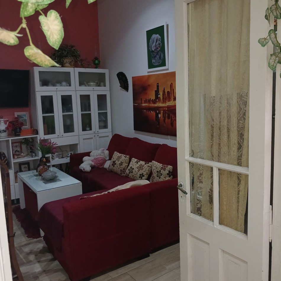 PASAJE GIBRALTAR 5400, VENTA PH DE TRES AMBIENTES