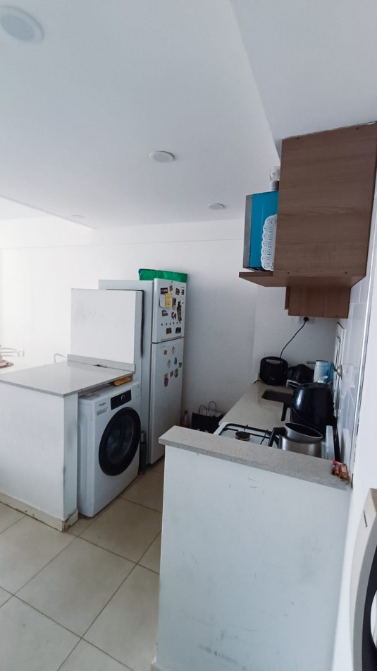 ANDRES LAMAS 1151, VENTA 1 AMB DIVISIBLE FTE BALCON 