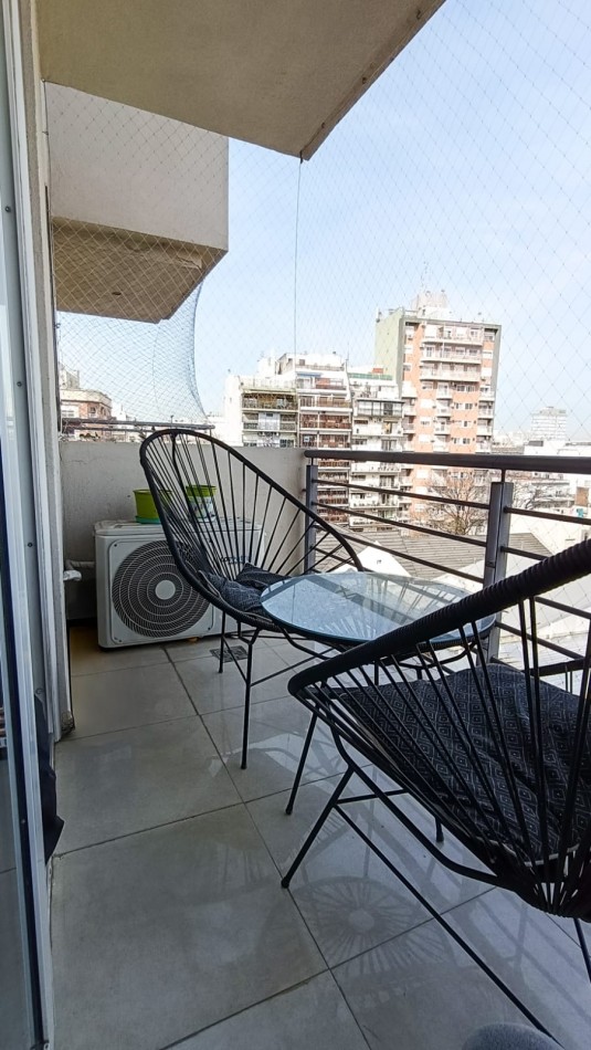ANDRES LAMAS 1151, VENTA 1 AMB DIVISIBLE FTE BALCON 