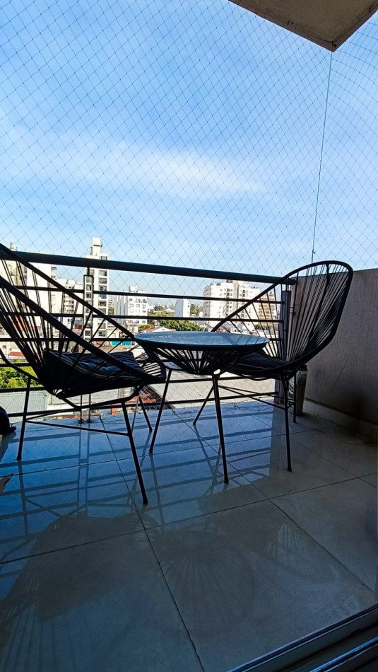 ANDRES LAMAS 1151, VENTA 1 AMB DIVISIBLE FTE BALCON 