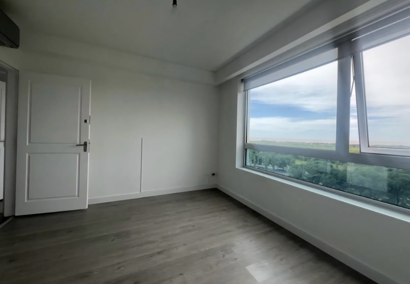 JUANA MANSO 670, VENTA DEPARTAMENTO DE TRES AMBIENTES
