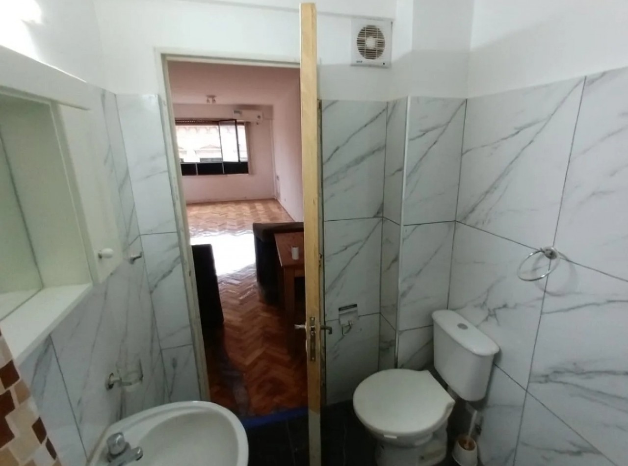 Rodriguez Peña 36, Venta 1 AMB AL FTE APTO PROF/VIVIENDA