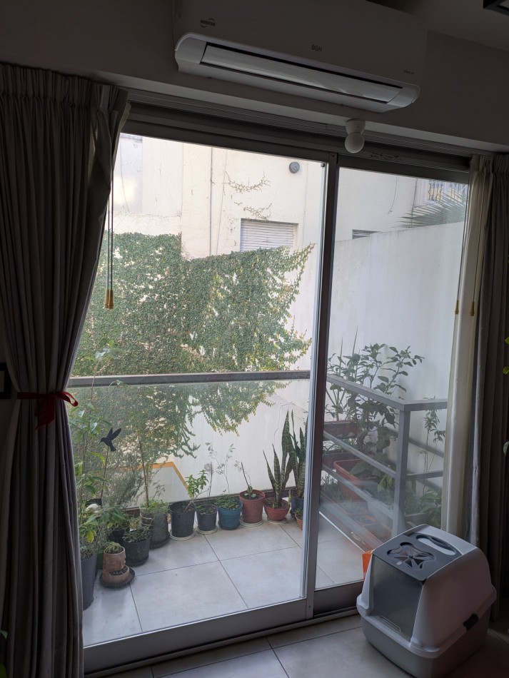 GRANADEROS 800, VENTA DEPARTAMENTO DE DOS AMBIENTES CON BALCON 