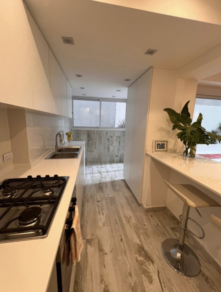 ARCOS 1700, VENTA DEPARTAMENTO DE DOS AMBIENTES CON TERRAZA