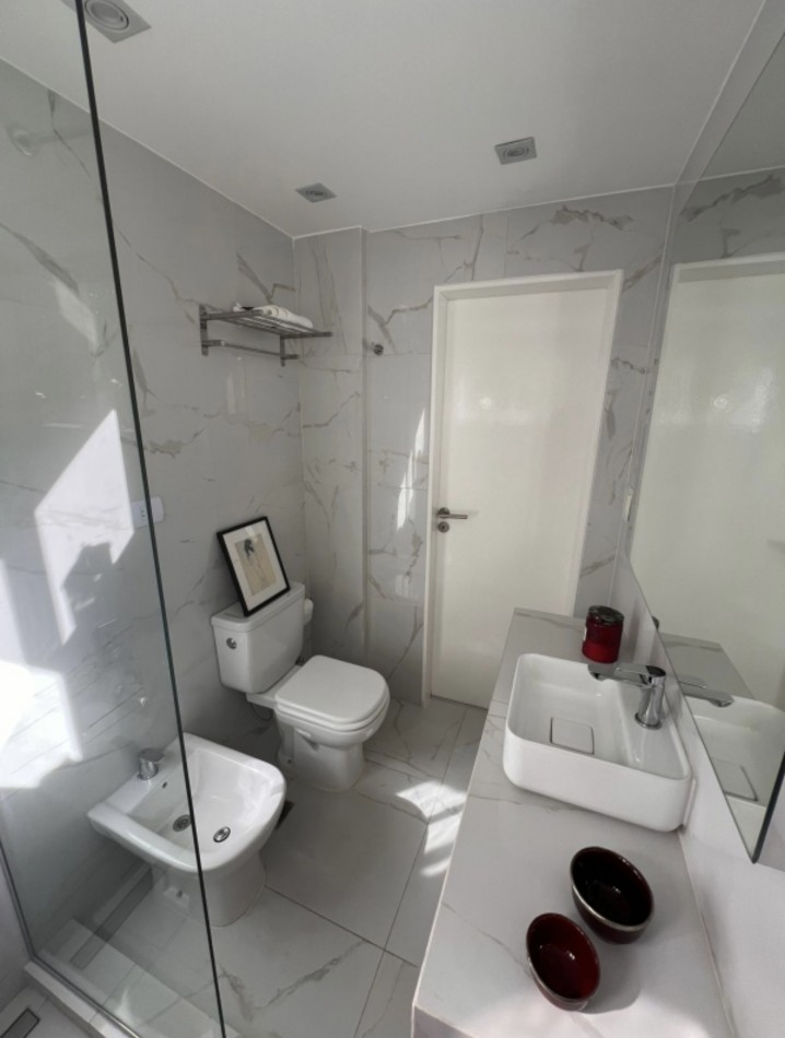 ARCOS 1700, VENTA DEPARTAMENTO DE DOS AMBIENTES CON TERRAZA