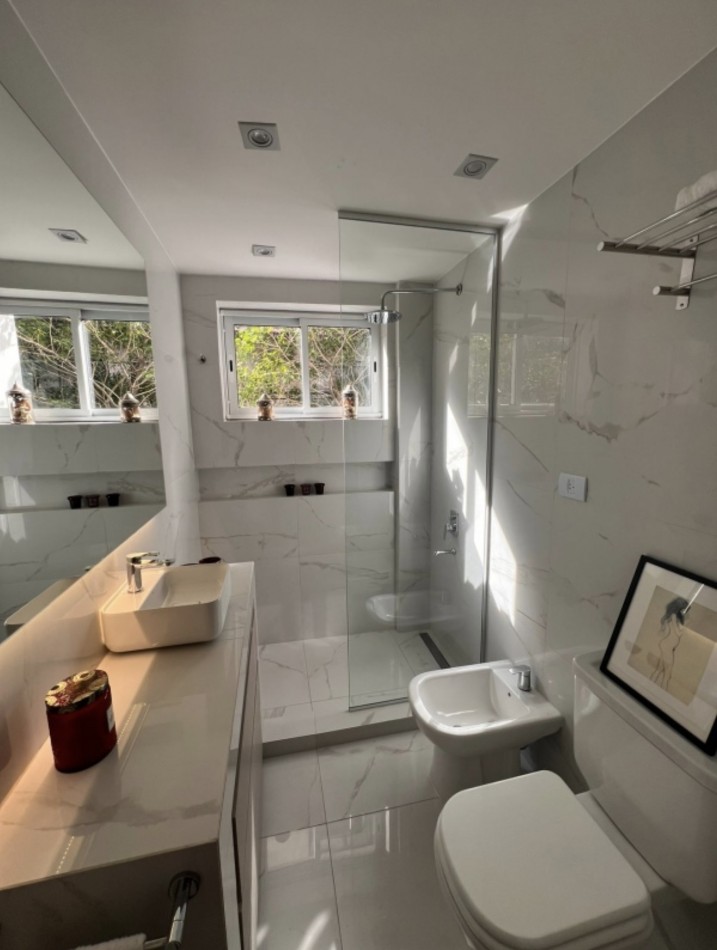 ARCOS 1700, VENTA DEPARTAMENTO DE DOS AMBIENTES CON TERRAZA