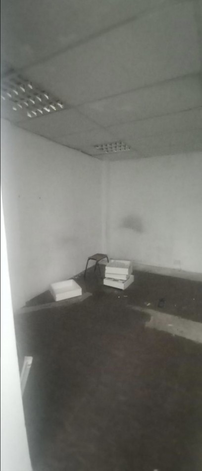 AV. PUEYRREDON 700, VENTA DEPARTAMENTO DE 8 AMBIENTES A RECICLAR
