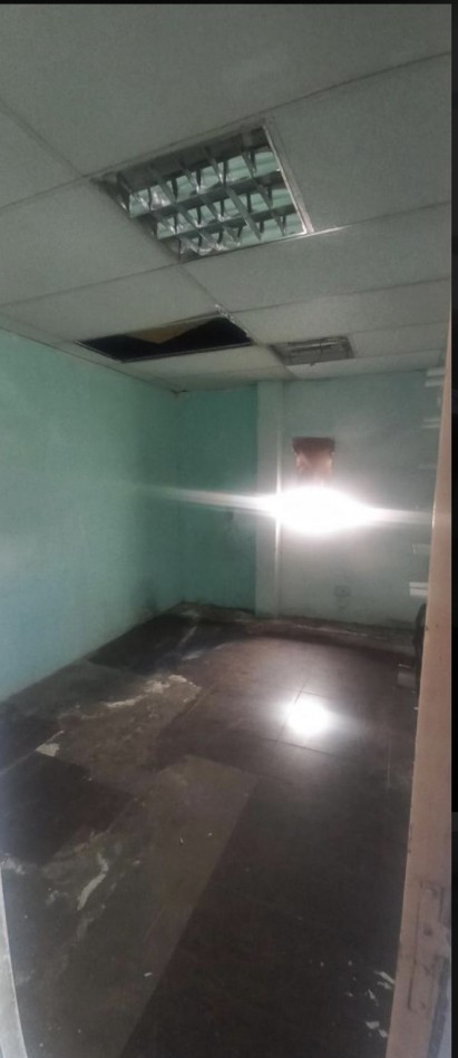 AV. PUEYRREDON 700, VENTA DEPARTAMENTO DE 8 AMBIENTES A RECICLAR