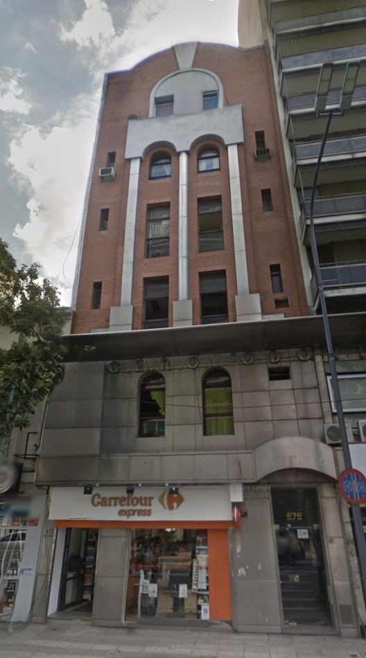 AV. PUEYRREDON 700, VENTA DEPARTAMENTO DE 8 AMBIENTES A RECICLAR