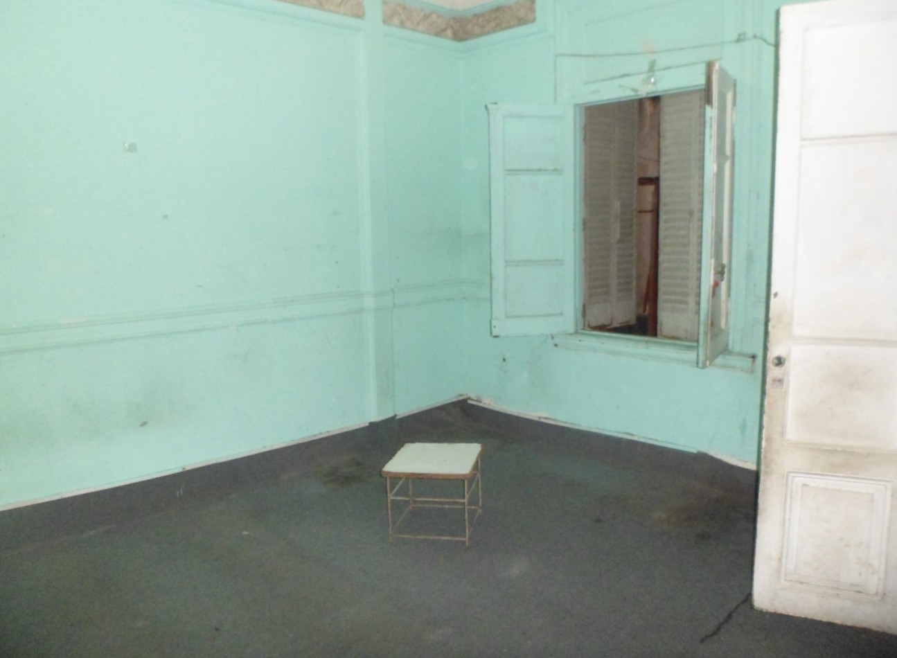 AV. PUEYRREDON 700, VENTA DEPARTAMENTO DE 8 AMBIENTES A RECICLAR