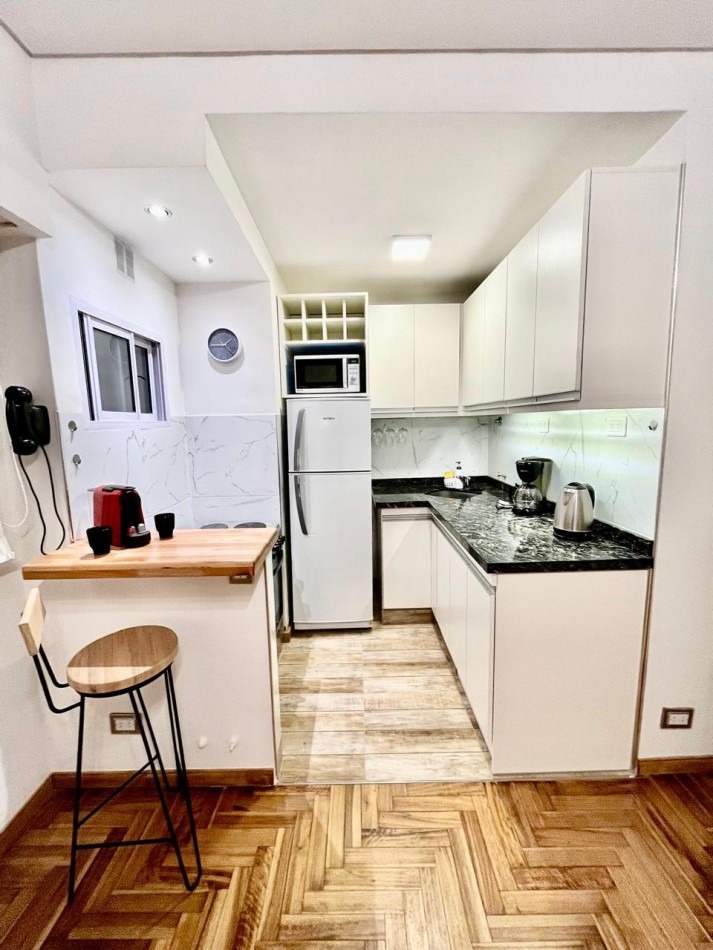 AV PUEYRREDON 1500, VENTA EXCELENTE DEPTO 2 AMB, Reciclado X Completo. Amoblado & Equipado