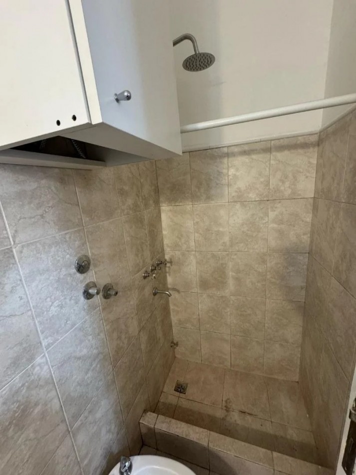 VICENTE LOPEZ 1700, VENTA DEPARTAMENTO DE UN AMBIENTE