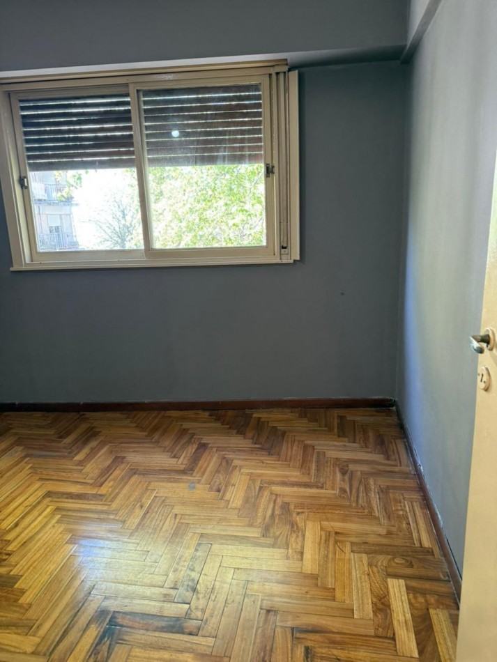 VENEZUELA 4000, VENTA DEPARTAMENTO DE DOS AMBIENTES 