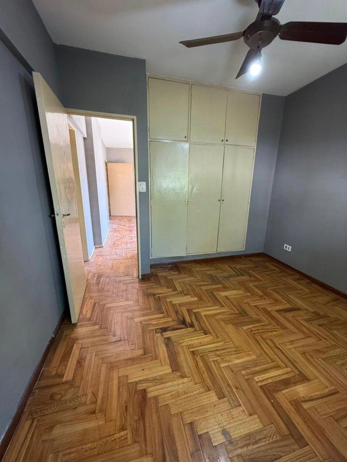 VENEZUELA 4000, VENTA DEPARTAMENTO DE DOS AMBIENTES 