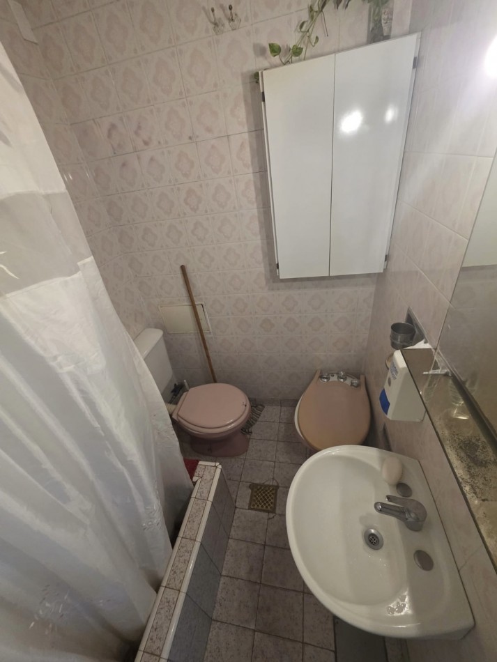 ACUÑA DE FIGUEROA 1700, VENTA PH DE CUATRO AMBIENTES