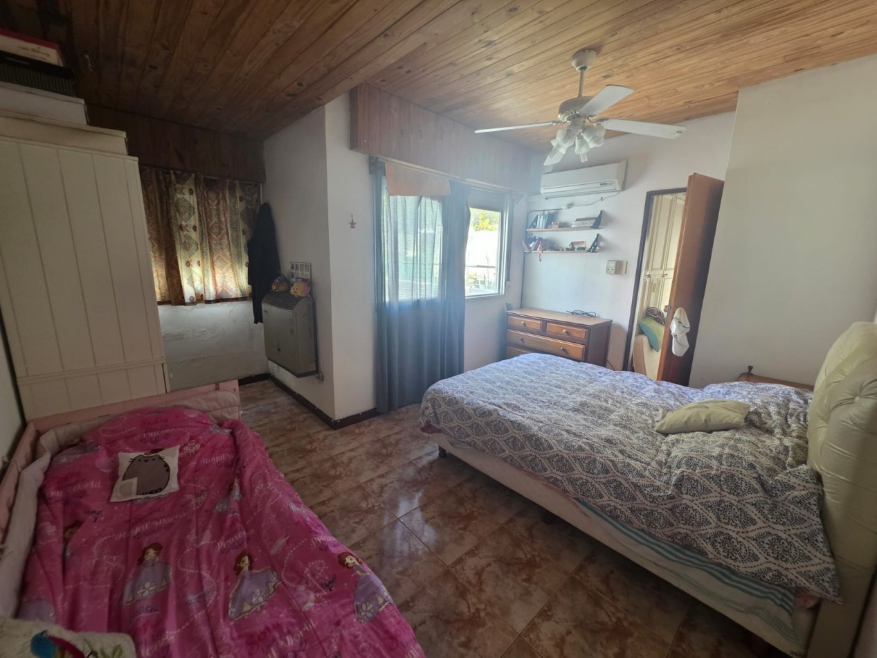ACUÑA DE FIGUEROA 1700, VENTA PH DE CUATRO AMBIENTES