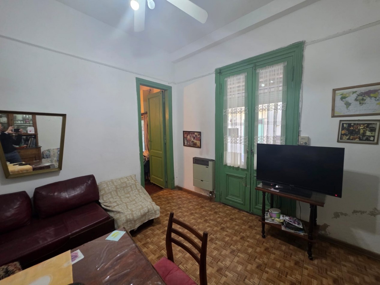 ACUÑA DE FIGUEROA 1700, VENTA PH DE CUATRO AMBIENTES