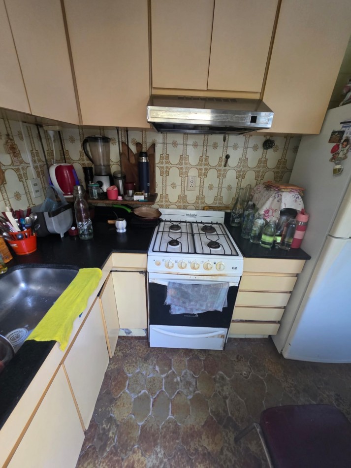 ACUÑA DE FIGUEROA 1700, VENTA PH DE CUATRO AMBIENTES