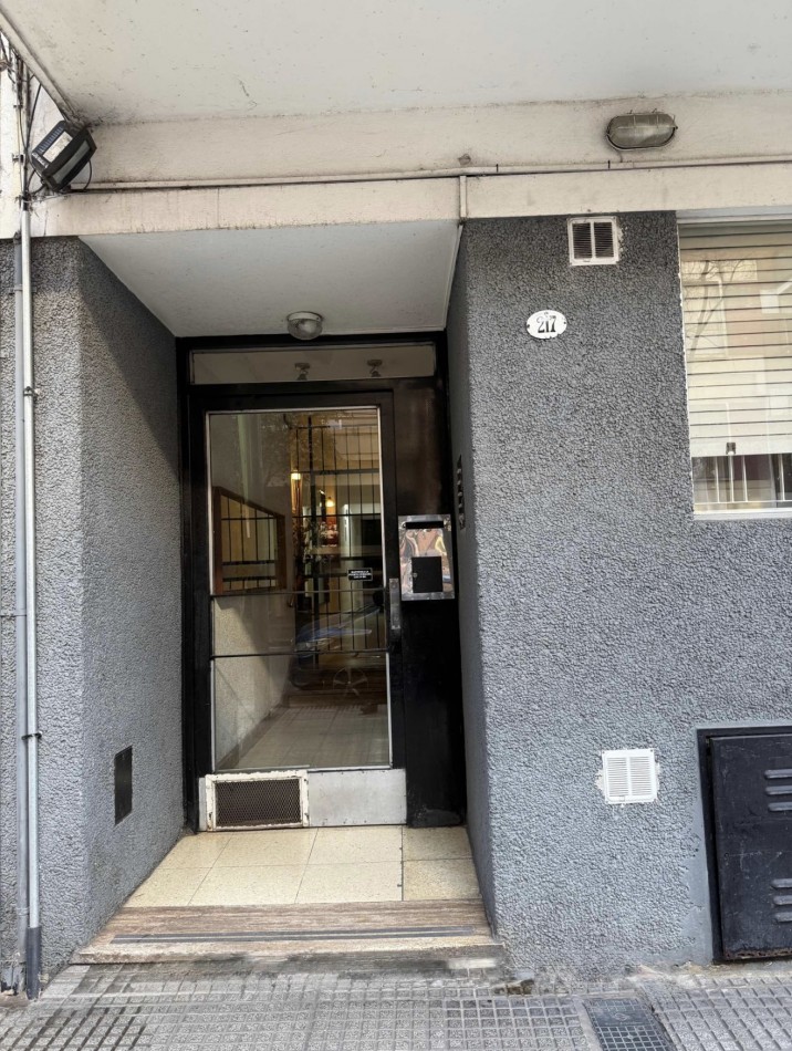 SENILLOSA 200, VENTA DEPARTAMENTO DE DOS AMBIENTES