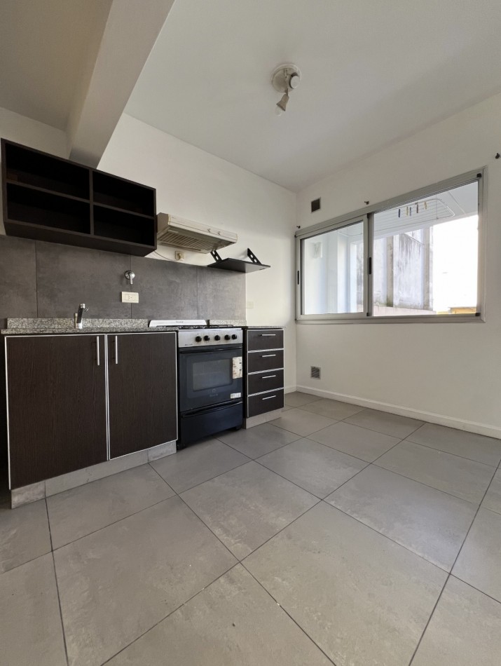 AV. MONROE 5700, VENTA DEPARTAMENTO DE UN AMBIENTE 