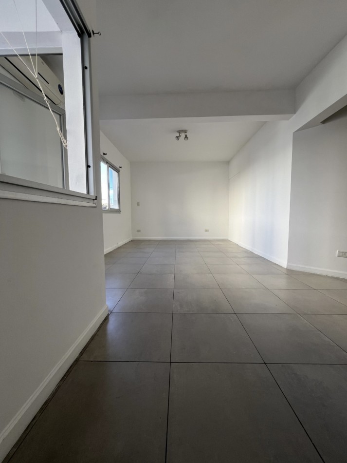 AV. MONROE 5700, VENTA DEPARTAMENTO DE UN AMBIENTE 