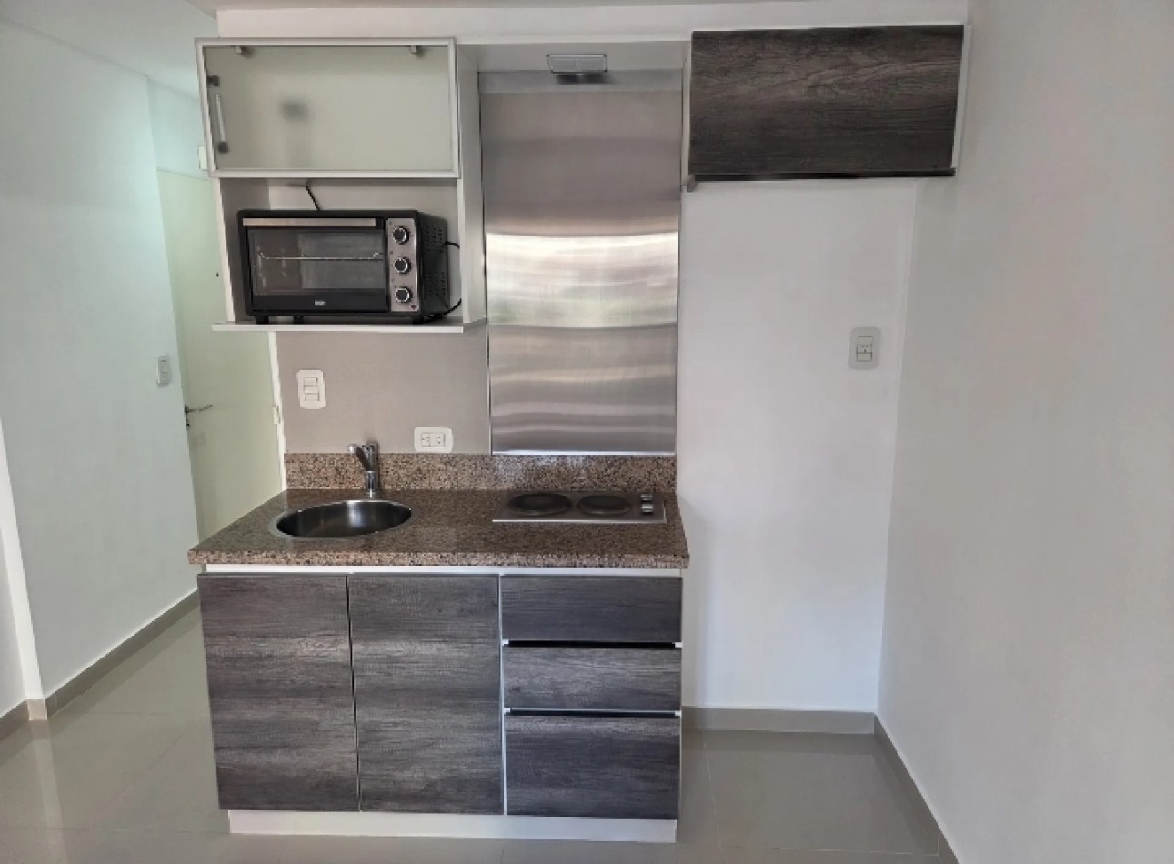 Blanco Encalada 4600, VENTA EXCELENTE MONOAMBIENTE CFTE BALCON EDIFICIO CATEGORIA 6 AÑOS