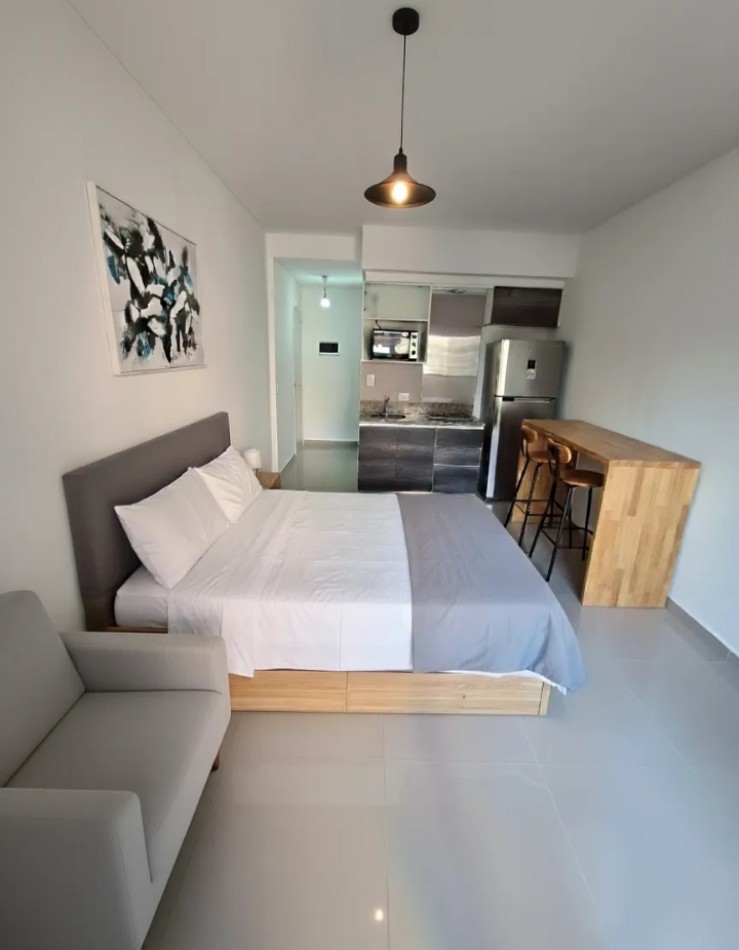 Blanco Encalada 4600, VENTA EXCELENTE MONOAMBIENTE CFTE BALCON EDIFICIO CATEGORIA 6 AÑOS