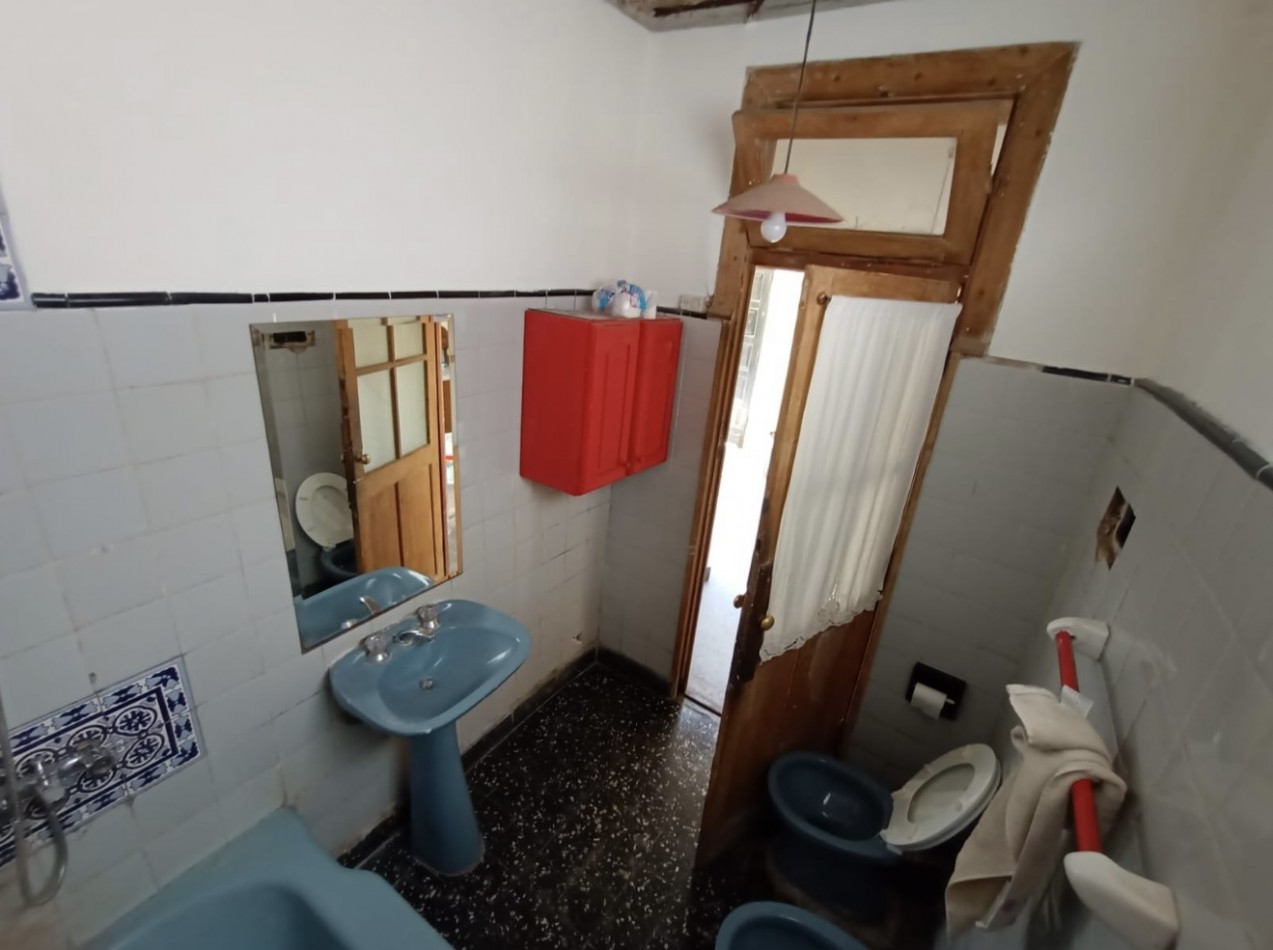 AV. ALBERDI 2600, VENTA PH DE CUATRO AMBIENTES Y ESCRITORIO