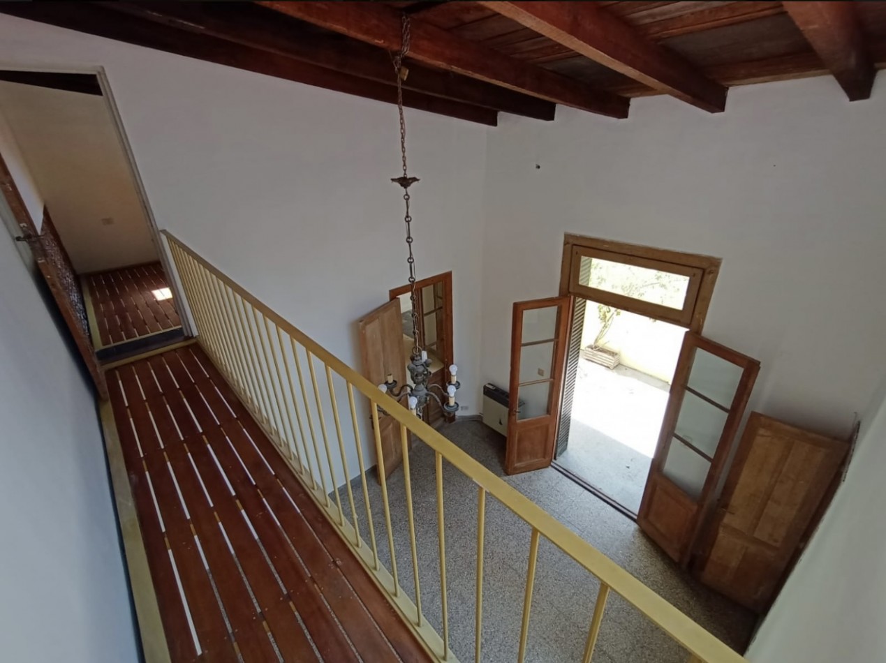 AV. ALBERDI 2600, VENTA PH DE CUATRO AMBIENTES Y ESCRITORIO