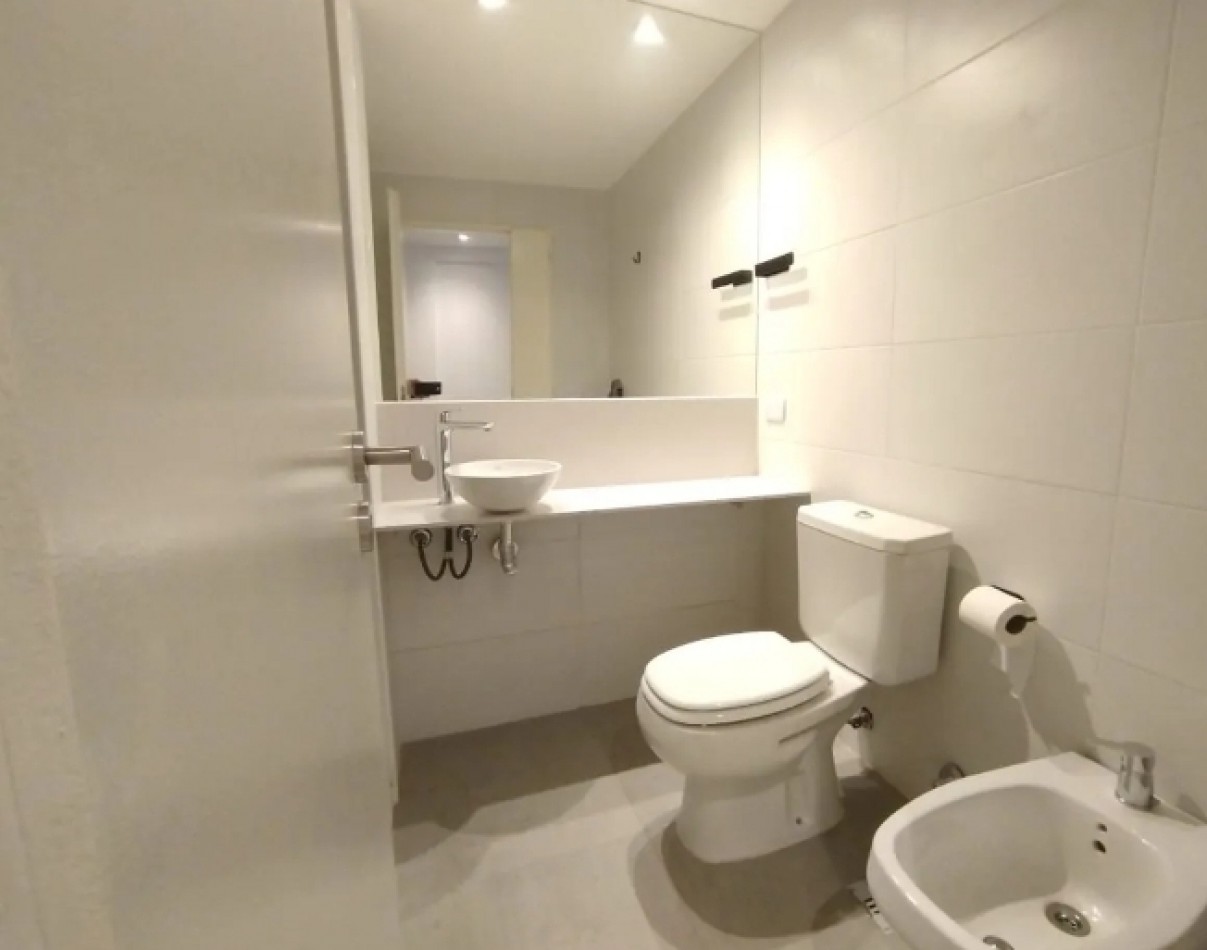 SARMIENTO 4100, VENTA 1 AMB NUEVO A ESTRENAR , ENTREGA Y POSESION INMEDIATA