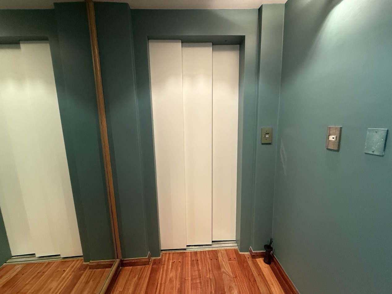 AV. DEL LIBERTADOR 5200, VENTA PISO DE CINCO AMBIENTES EN LAS CAÑITAS