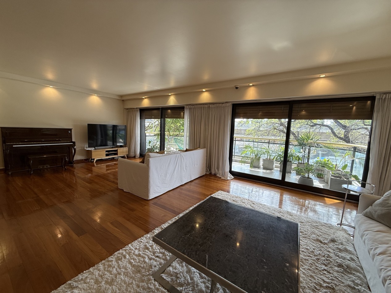 AV. DEL LIBERTADOR 5200, VENTA PISO DE CINCO AMBIENTES EN LAS CAÑITAS