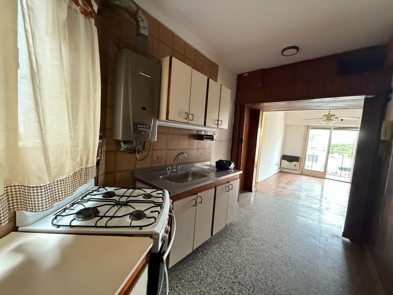 JULIAN ALVAREZ 1700, VENTA DEPARTAMENTO DE TRES AMBIENTES