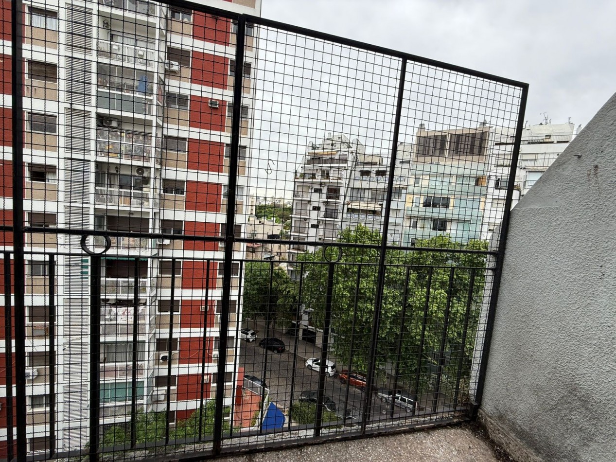 JULIAN ALVAREZ 1700, VENTA DEPARTAMENTO DE TRES AMBIENTES