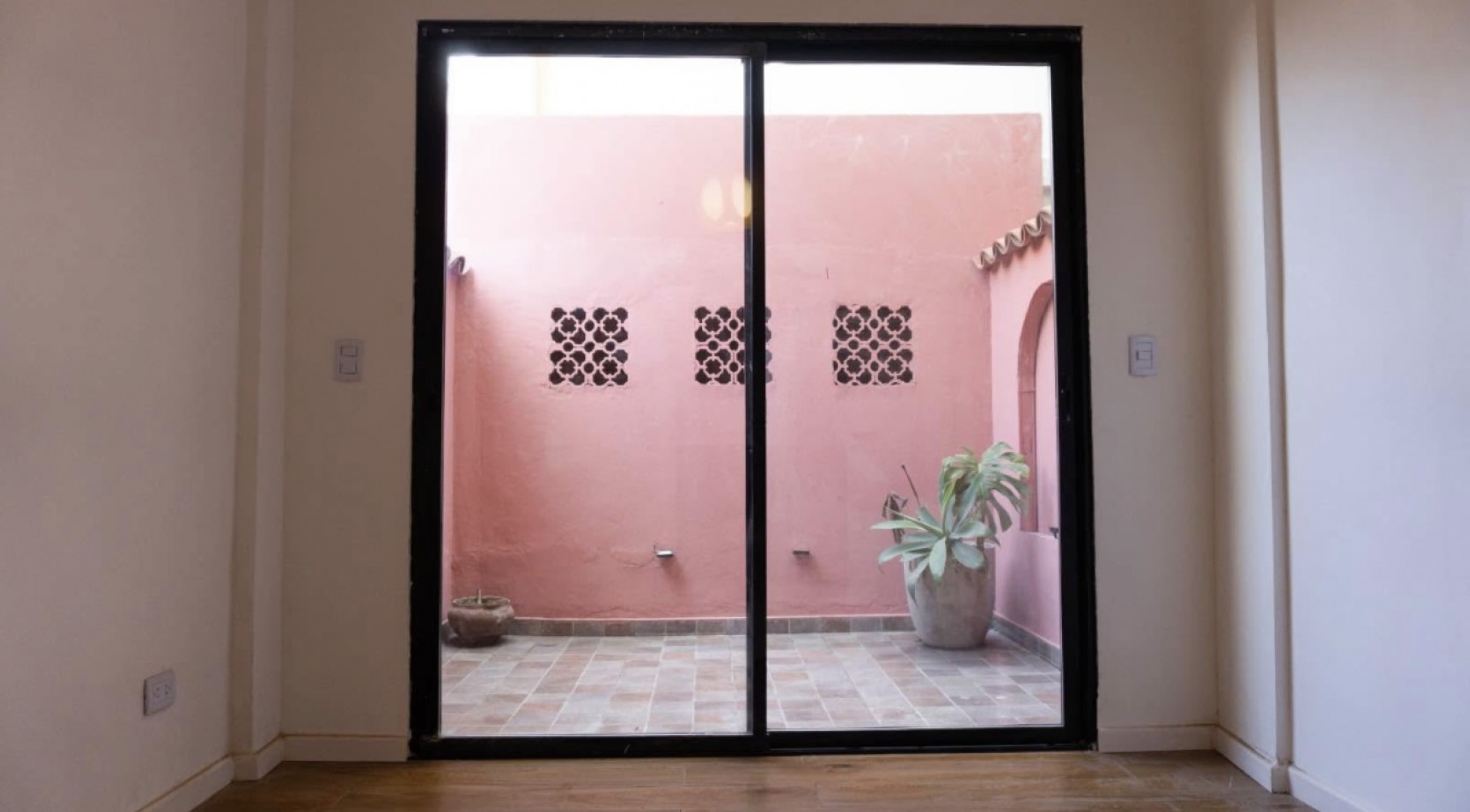 PERON 3500, VENTA DEPARTAMENTO DE DOS AMBIENTES  