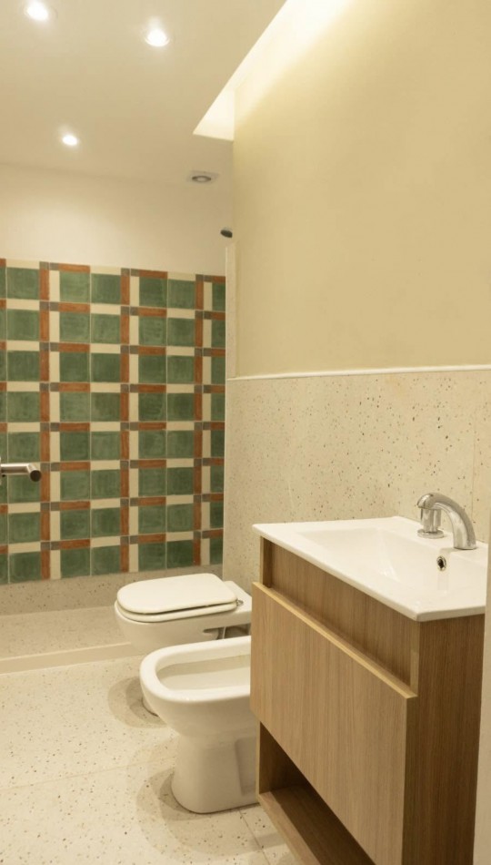 PERON 3500, VENTA DEPARTAMENTO DE DOS AMBIENTES  