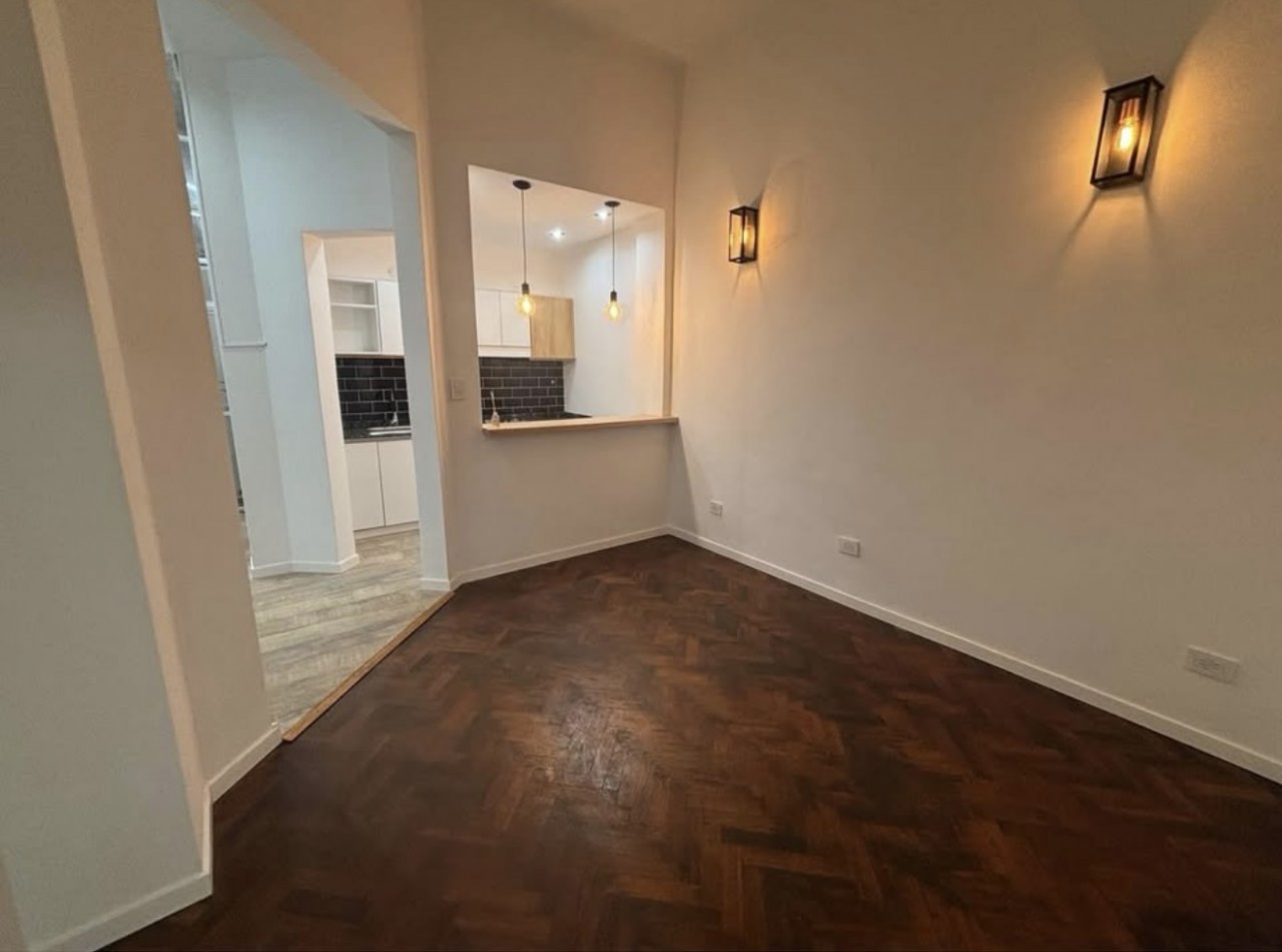 AV. ALBERDI 1700, VENTA PH DE TRES AMBIENTES 