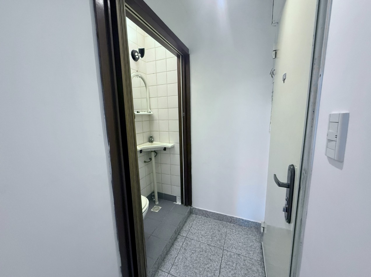 RAMOS MEJIA 1000, VENTA DEPARTAMENTO LOFT DE DOS AMBIENTES