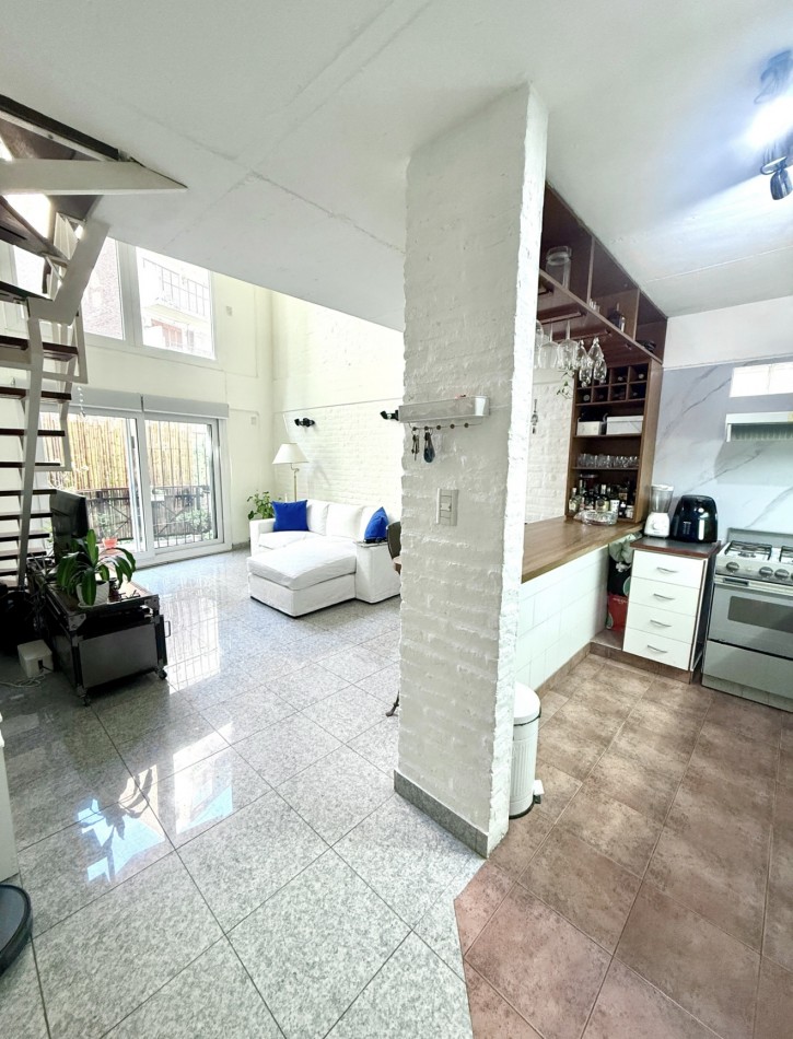 RAMOS MEJIA 1000, VENTA DEPARTAMENTO LOFT DE DOS AMBIENTES